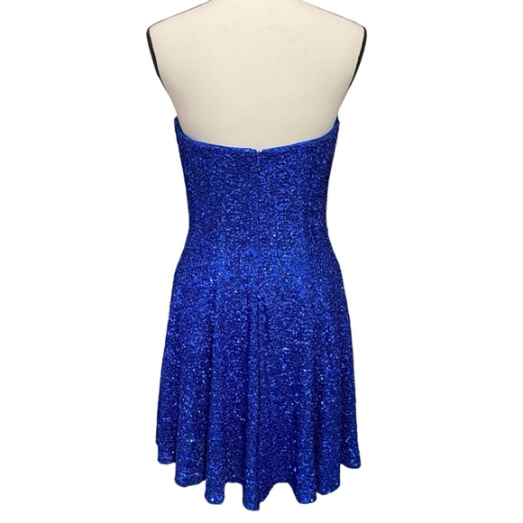 La Femme Royal Blue Strapless Sequin Mini Dress Size 6 - Picture 4 of 11